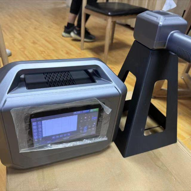 Portable Desktop Metal Fiber L - Fiber Laser Marking Machine 30W 评论和价格